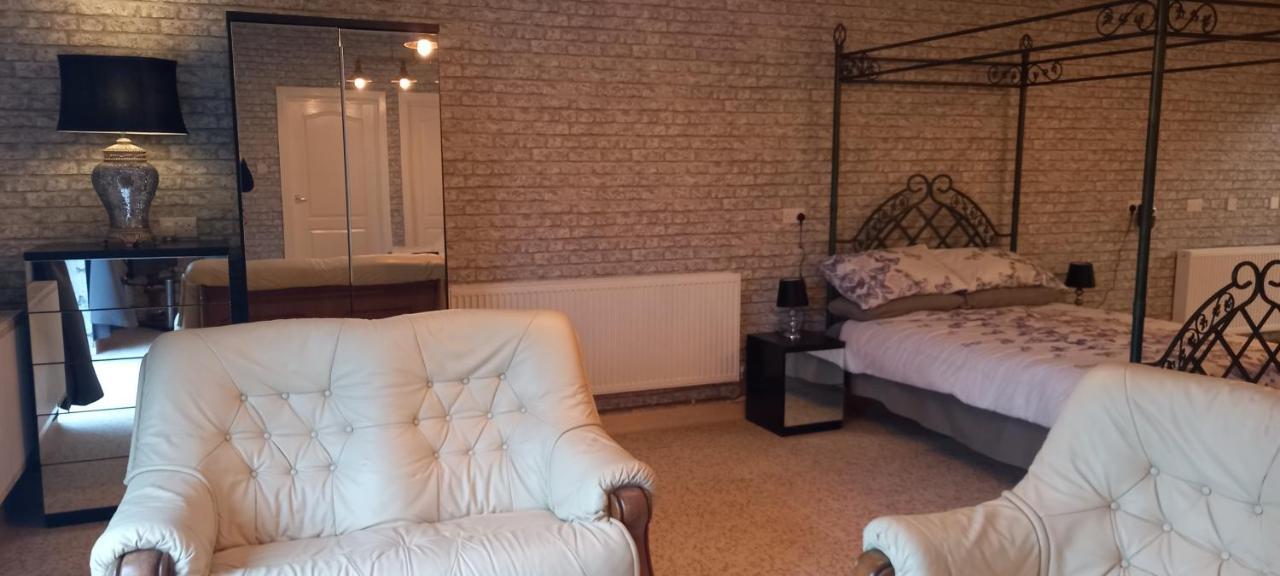 Вилла Butterflies Rest Draperstown Экстерьер фото