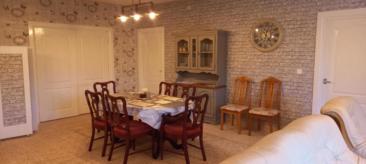 Вилла Butterflies Rest Draperstown Экстерьер фото