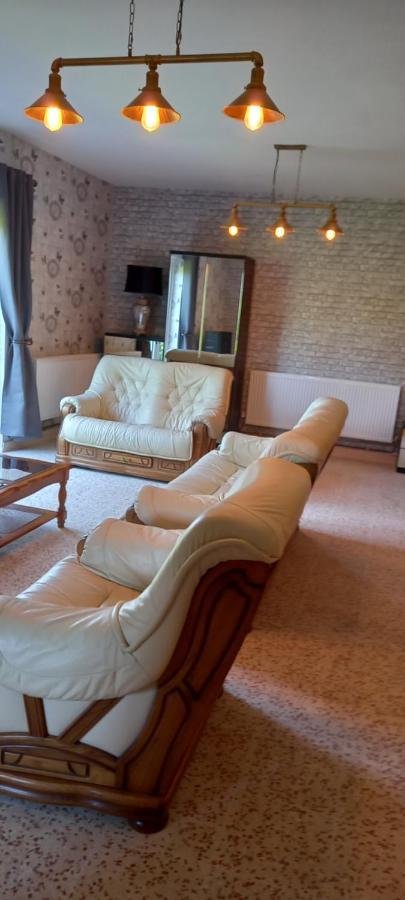 Вилла Butterflies Rest Draperstown Экстерьер фото